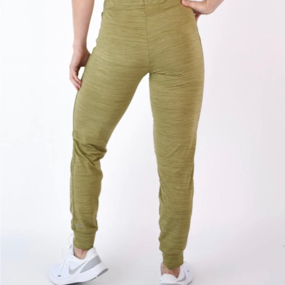 Fleo Pants - Brand New With Tags FLEO Marley Sage Pocket Joggers Large